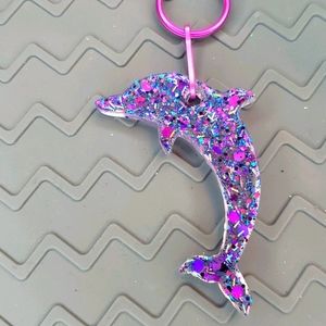 Dolphin keychain 🐬